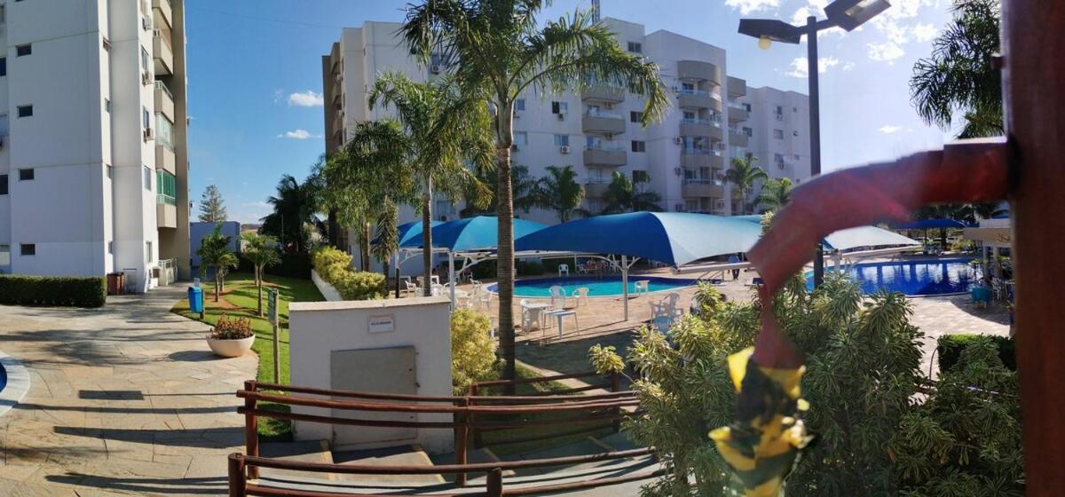 Lagoa Quente - De 2 Quartos Em Apartment